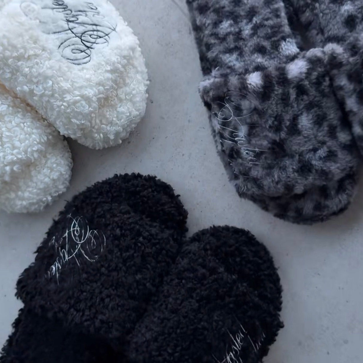 Custom Snow Leopard Fuzzy Slides
